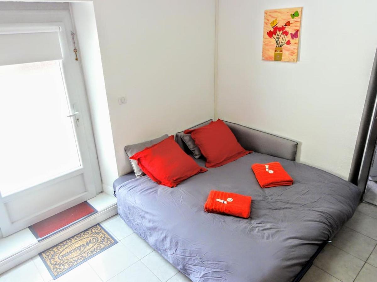 Апартаменти Au Petit Marcadal **Sanctuaires, Hopital, Gare** Лурд Екстер'єр фото